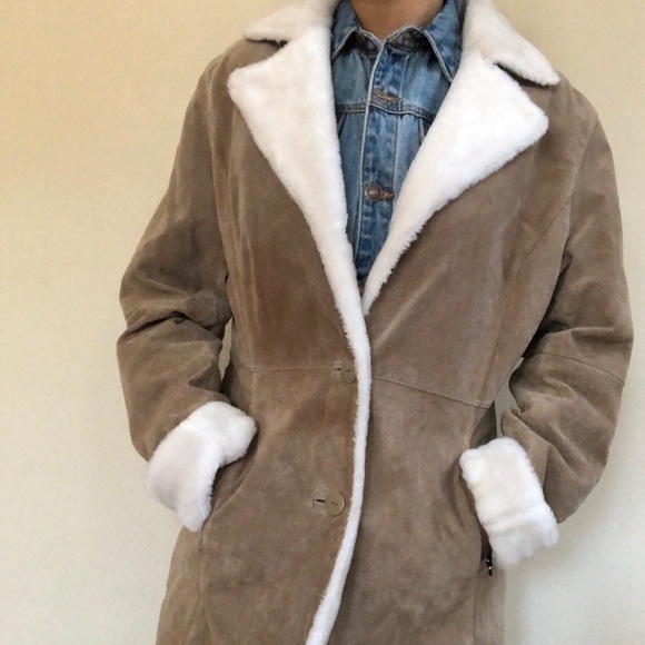 🖤FAUX FUR LINED WINTER COAT 🖤 - Picture 2 of 5